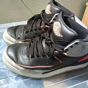Air Jordan Retro 2s